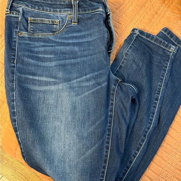 Universal Thread Jeans - Picture 3 of 5